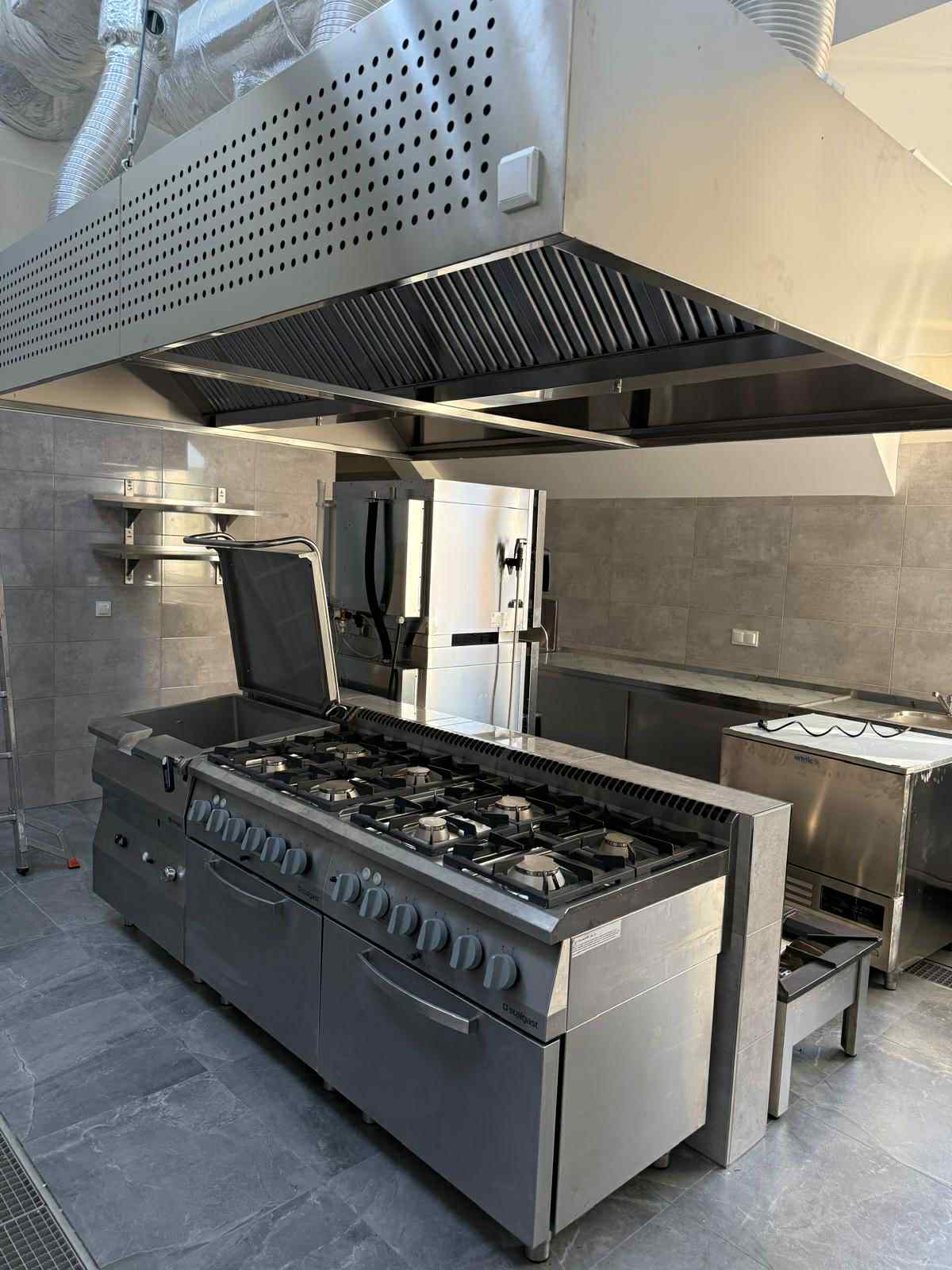 4927e231 3a6a 439d 836b 1c80256d5468